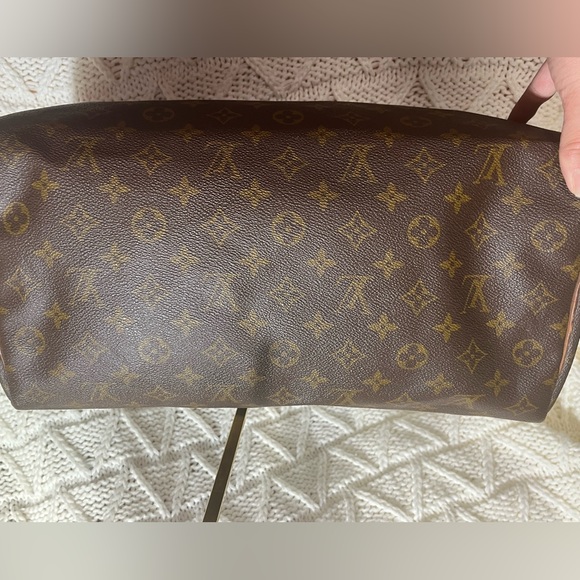 Louis Vuitton Monogram Speedy 35 - Picture 13 of 14